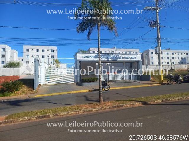 PASSOS (MG): APTO, 48,04M2
