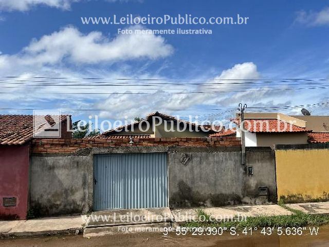 Casa 2 quartos, 1 banheiro, 54m², 1 vaga, terreno 187m²