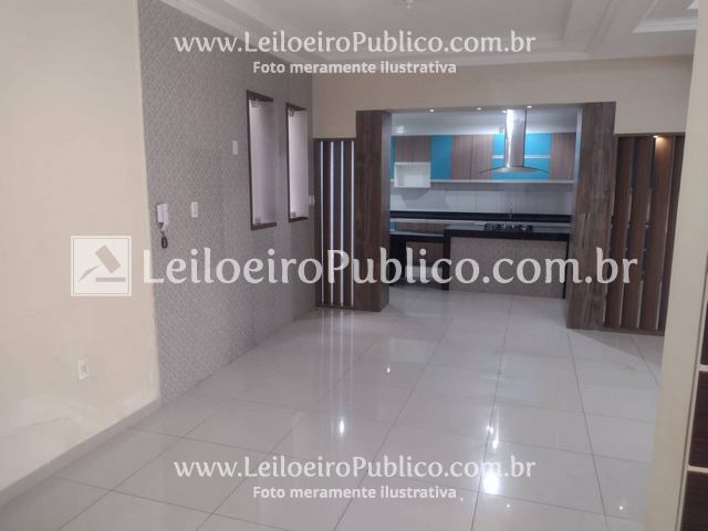 CAMPINA GRANDE (PB): IMÓVEL 200,00 m², localizado em Campina Grande - PB, bairro Malvinas
