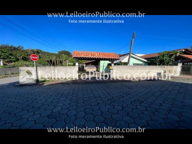 GOVERNADOR CELSO RAMOS (SC): IMÓVEL 240,00 m², localizado em Governador Celso Ramos - SC