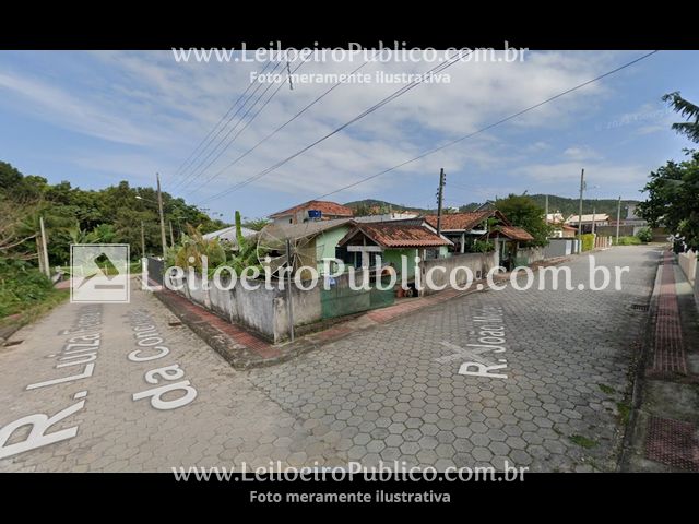 GOVERNADOR CELSO RAMOS (SC): IMÓVEL 240,00 m², localizado em Governador Celso Ramos - SC