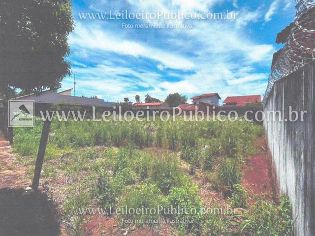 ITUIUTABA (MG): CASA, localizado em Ituiutaba - MG, bairro Universitario